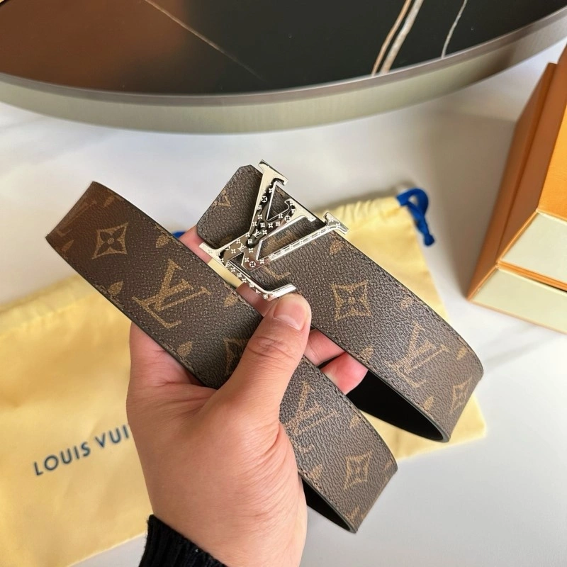 UrbanChic Louis Vuitton Belts 298787