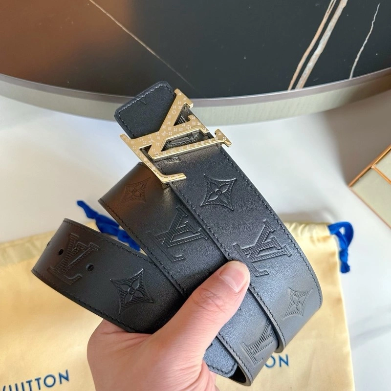 Attractive Louis Vuitton Belts 298786