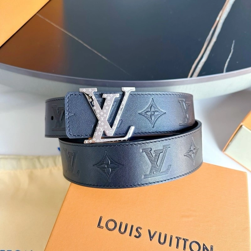 Practical Louis Vuitton Belts 298783