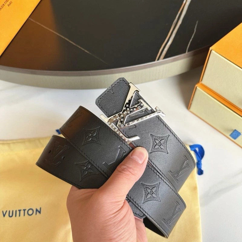 Practical Louis Vuitton Belts 298783