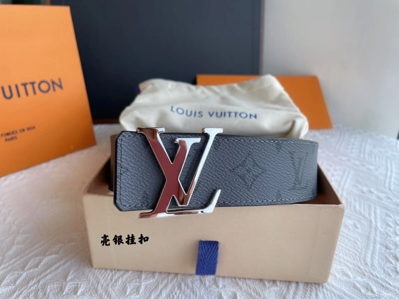 SmoothTexture Louis Vuitton Belts 298770