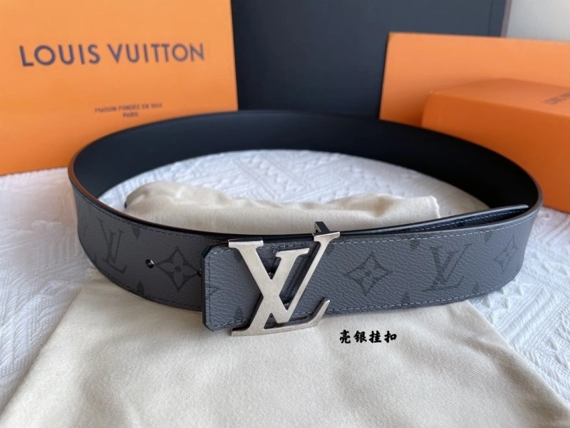 SmoothTexture Louis Vuitton Belts 298770