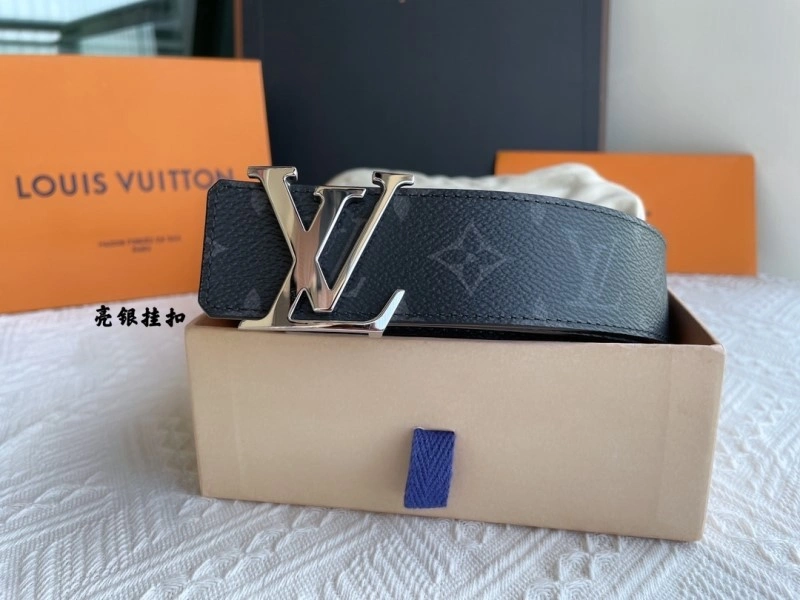 ZipUp Louis Vuitton Belts 298766