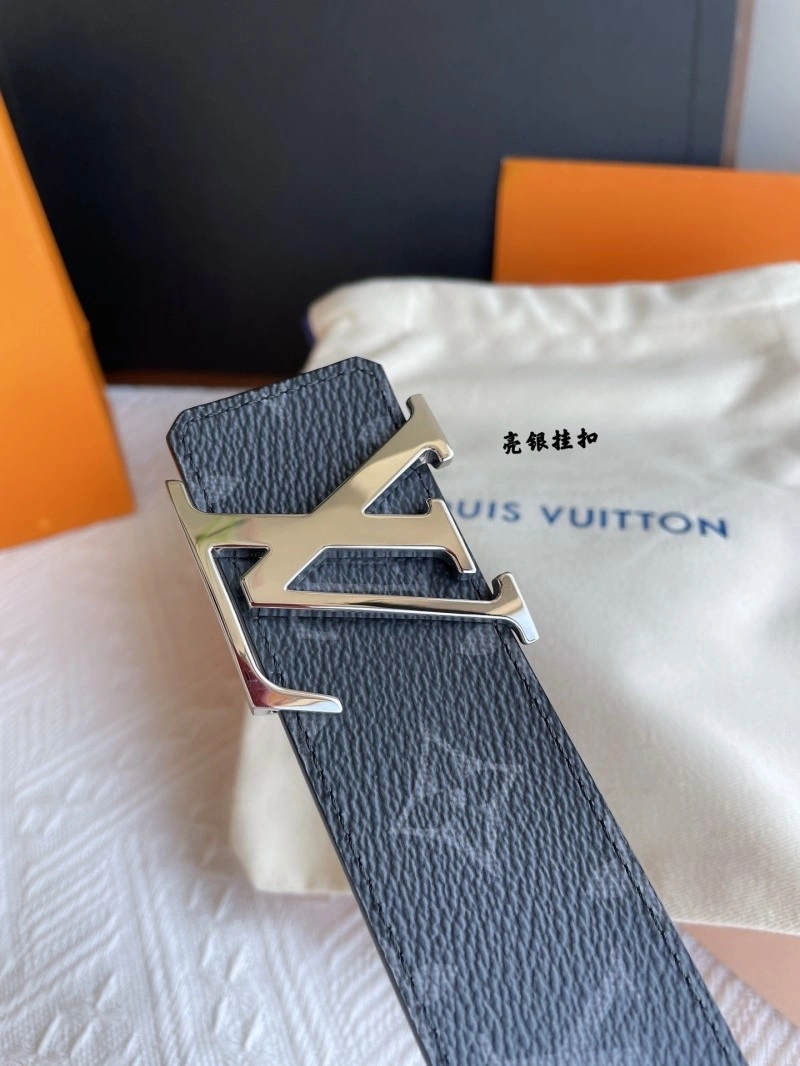 ZipUp Louis Vuitton Belts 298766
