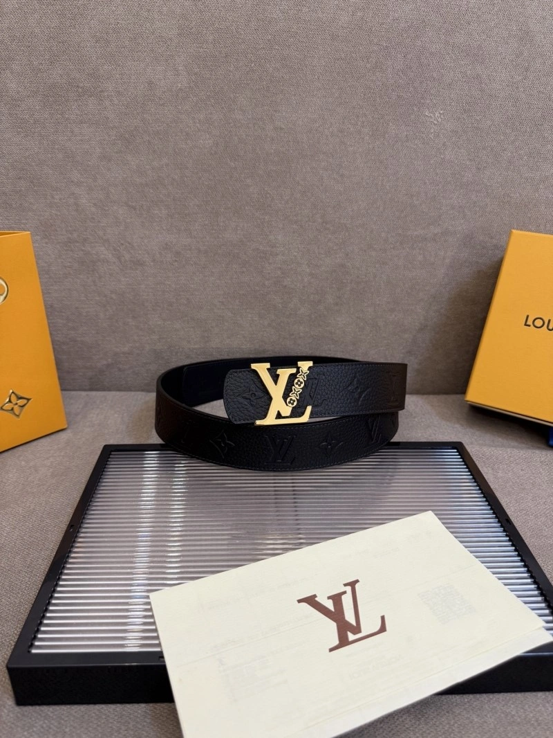 Louis Vuitton Belts Trendy 298759