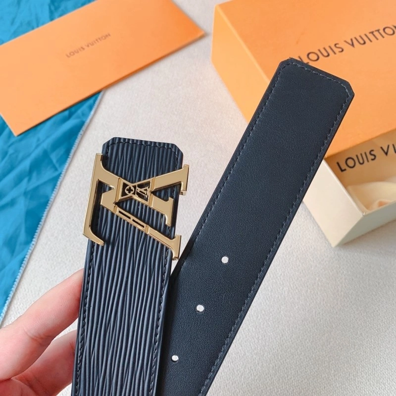 Unique Louis Vuitton Belts 298765