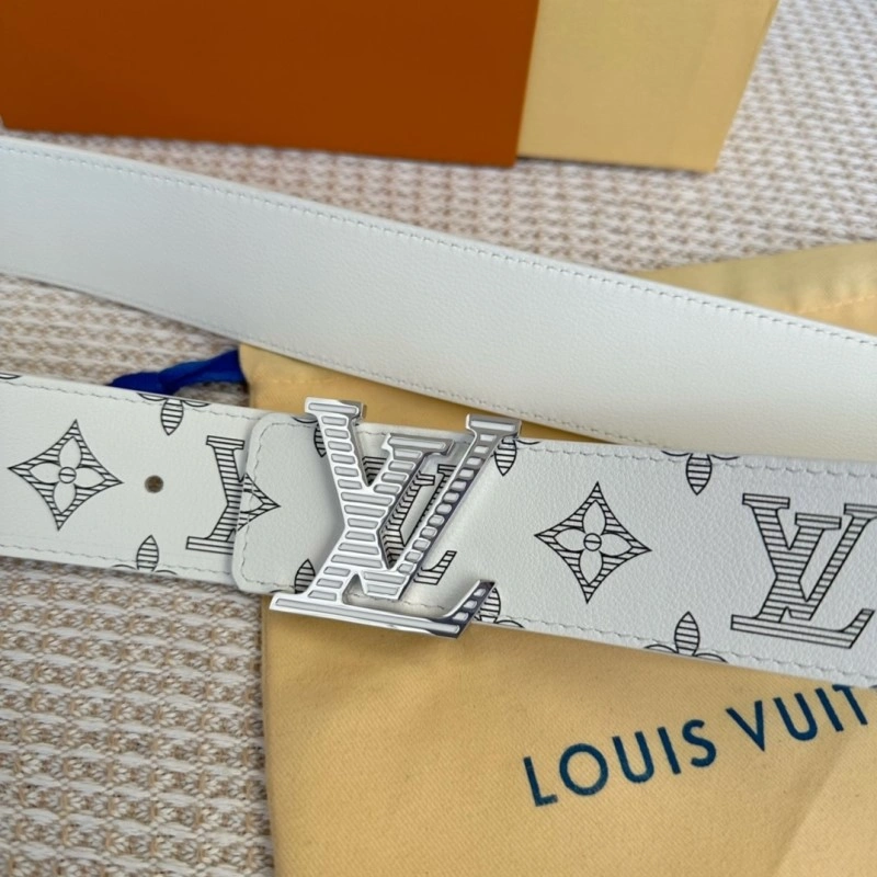 Sophisticated Louis Vuitton Belts 298738
