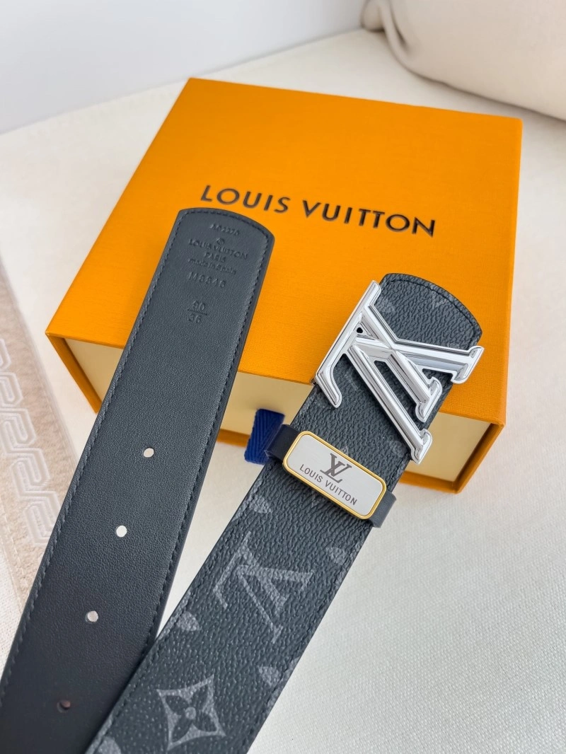 EyeCatching Louis Vuitton Belts 298737