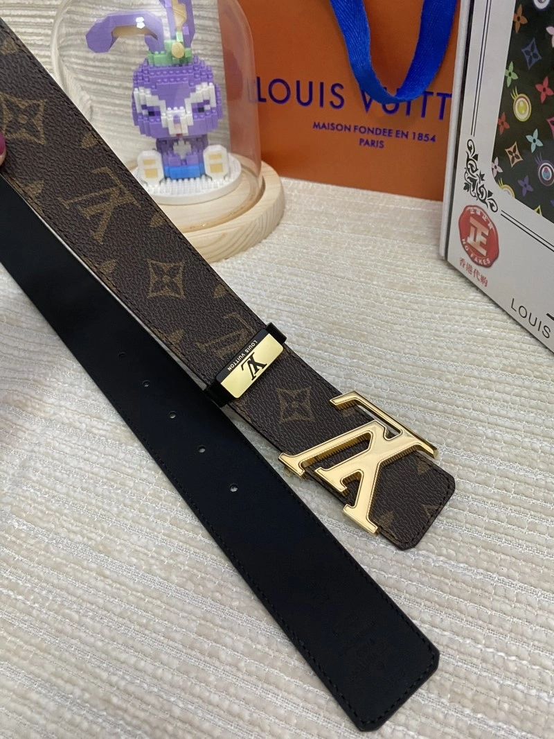 Louis Vuitton Belts Durable 298724