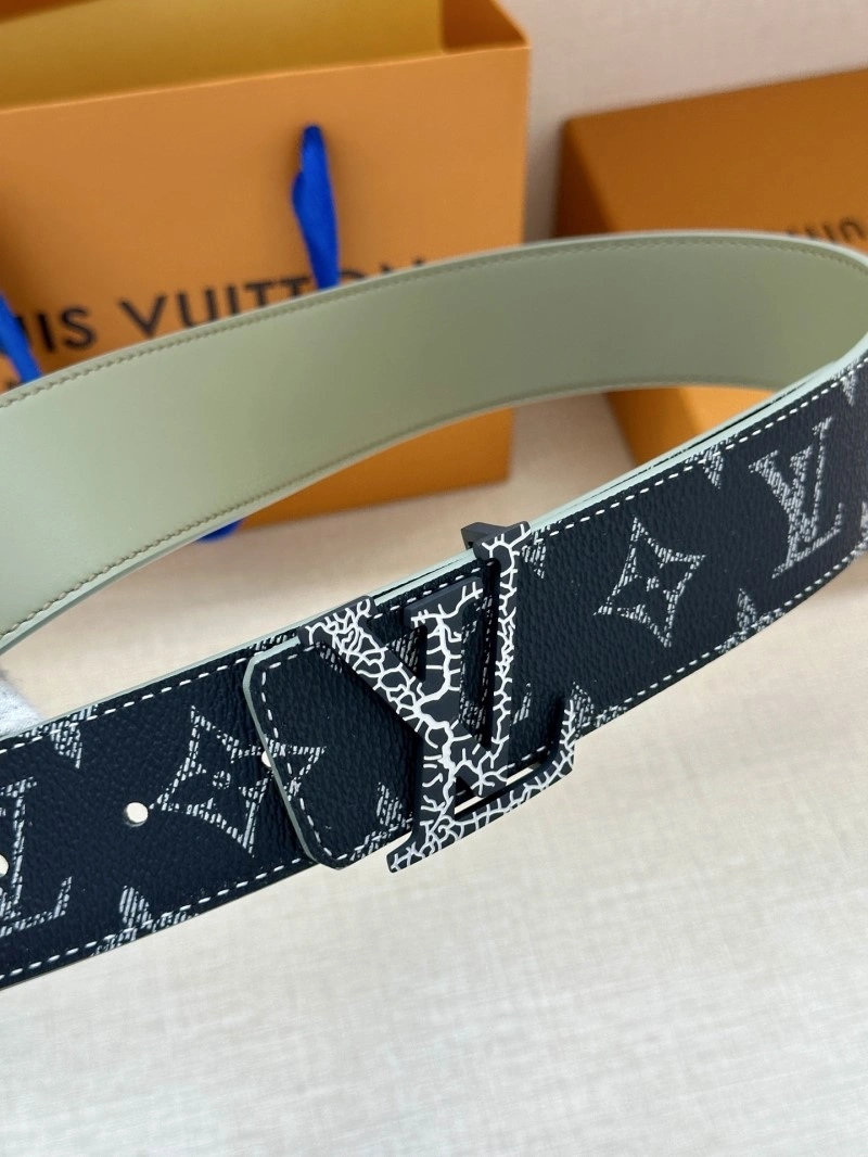Compact Louis Vuitton Belts 298740