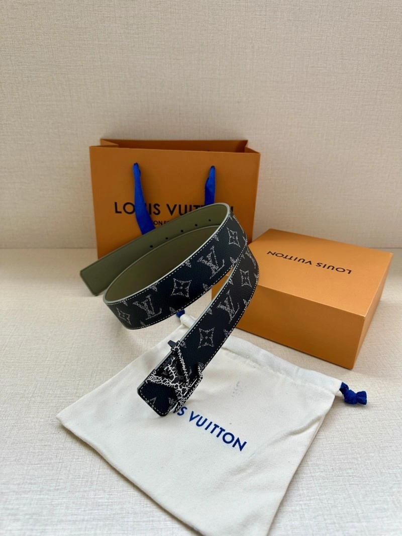 Compact Louis Vuitton Belts 298740