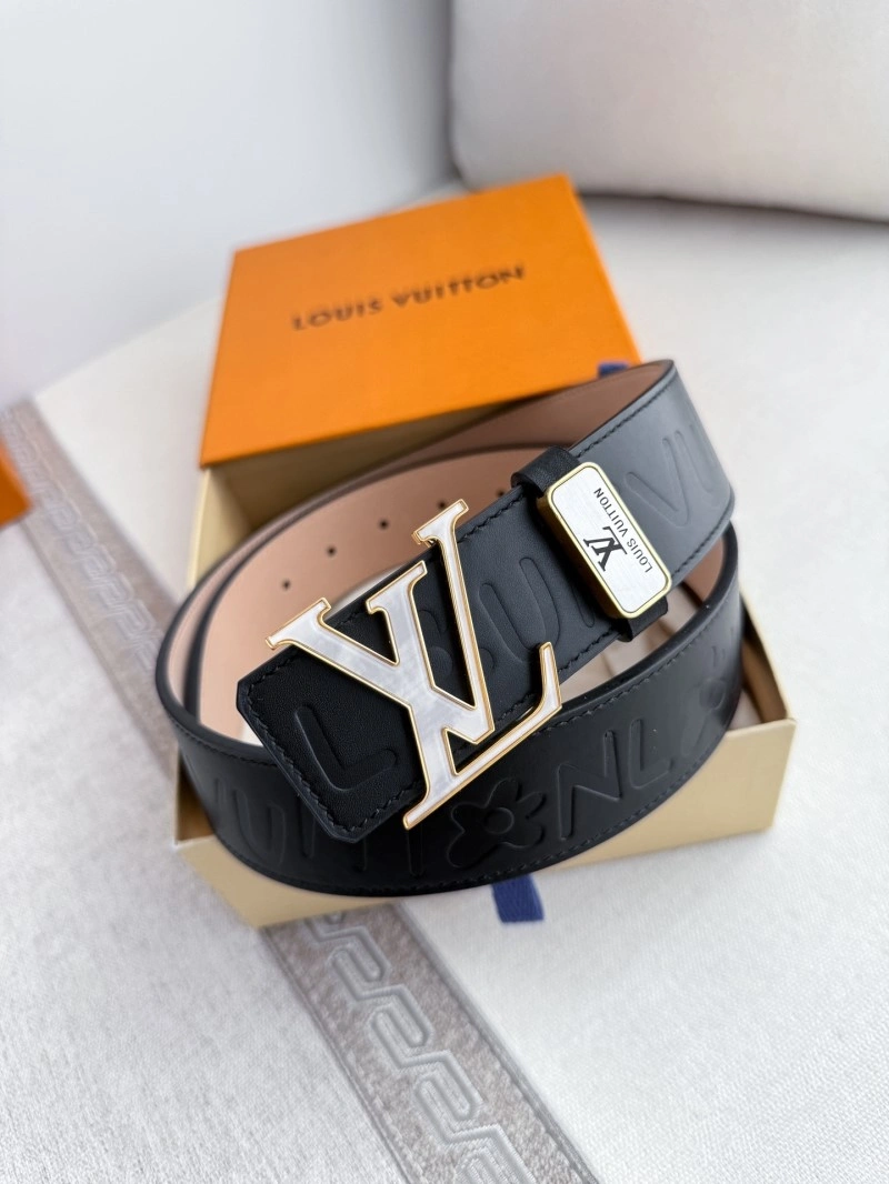 Sporty Louis Vuitton Belts 298739