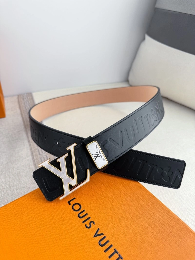 Sporty Louis Vuitton Belts 298739