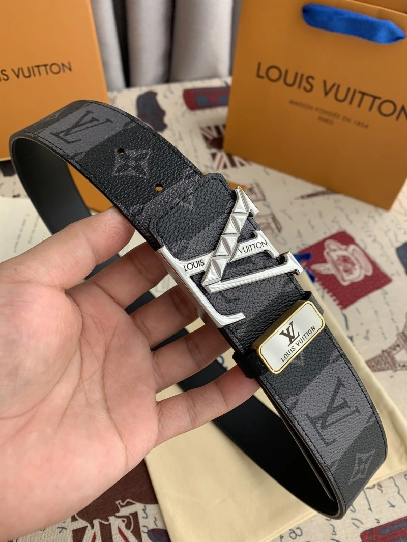 UrbanChic Louis Vuitton Belts 298728