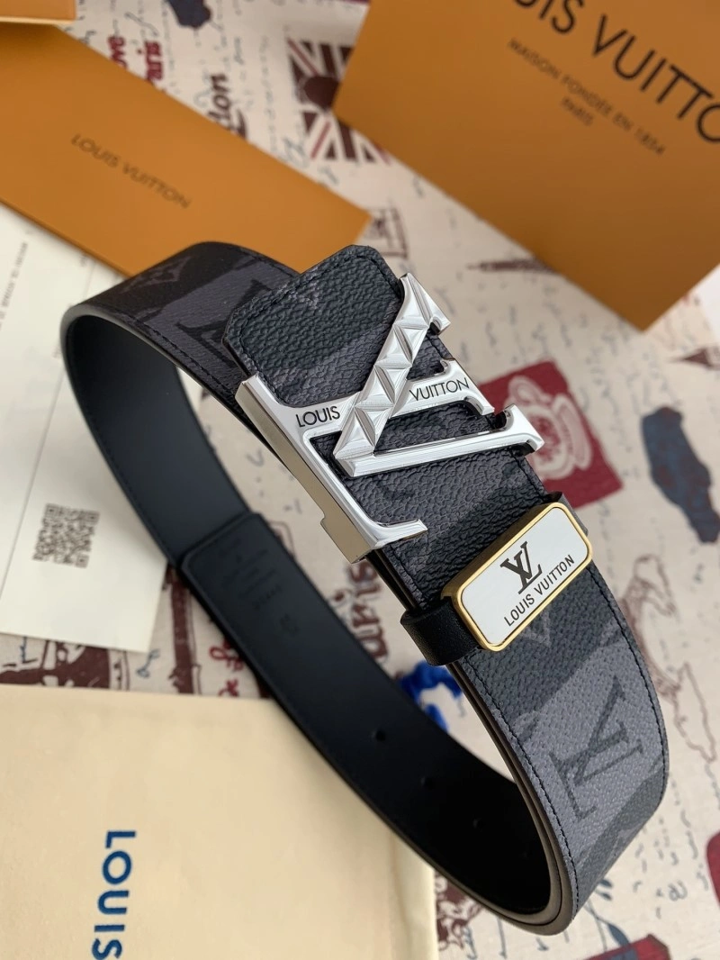 UrbanChic Louis Vuitton Belts 298728