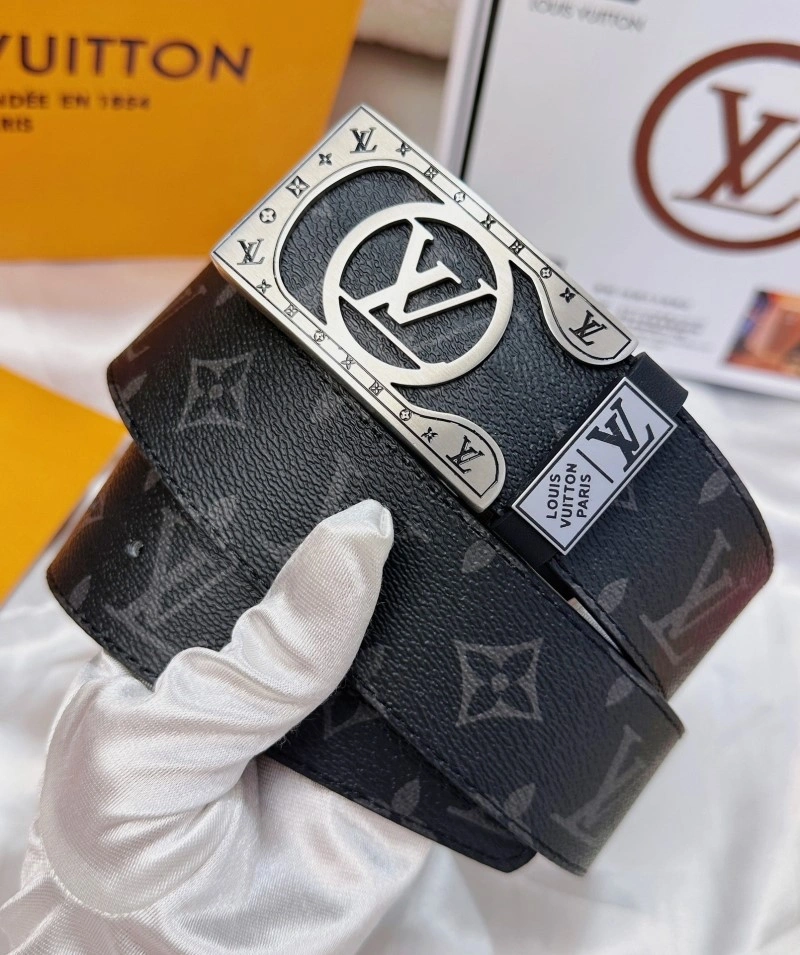 Louis Vuitton Belts EyeCatching 298706