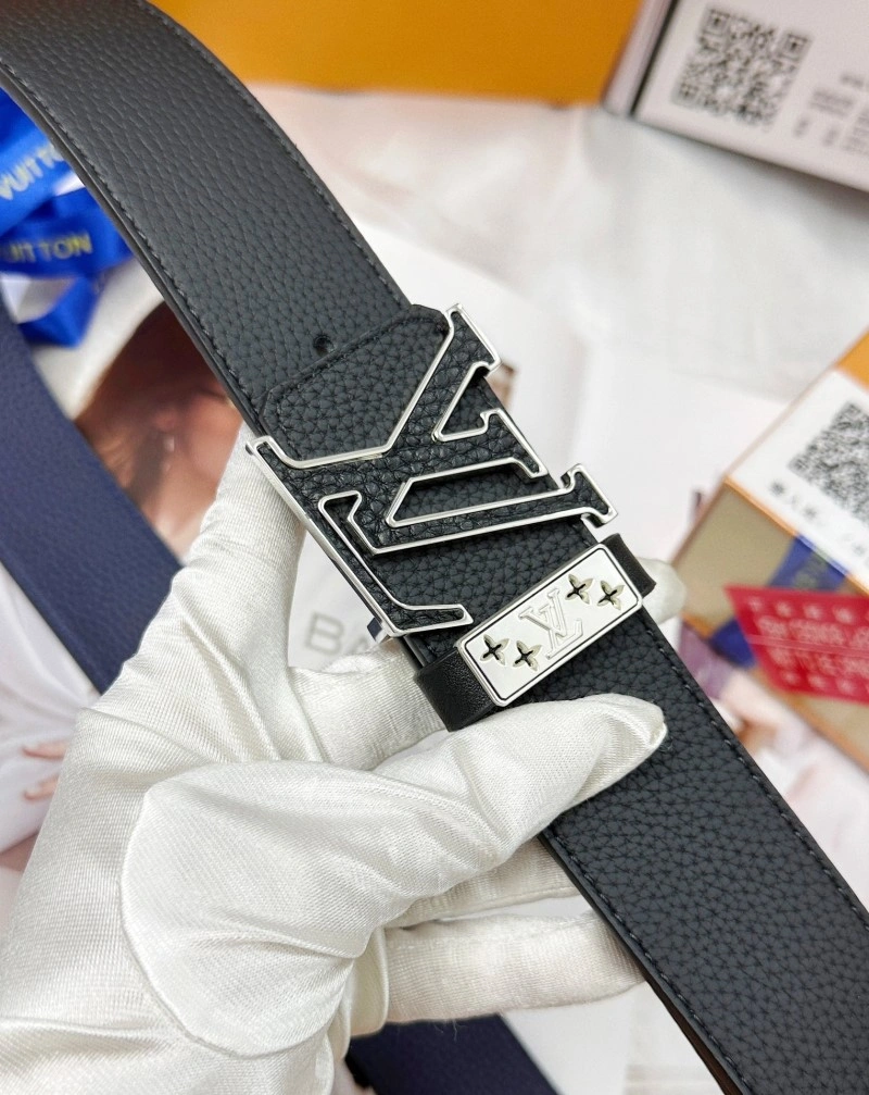 Sophisticated Louis Vuitton Belts 298671