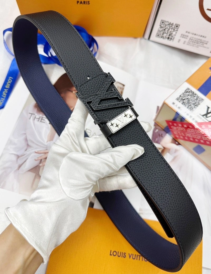 Minimalist Louis Vuitton Belts 298676