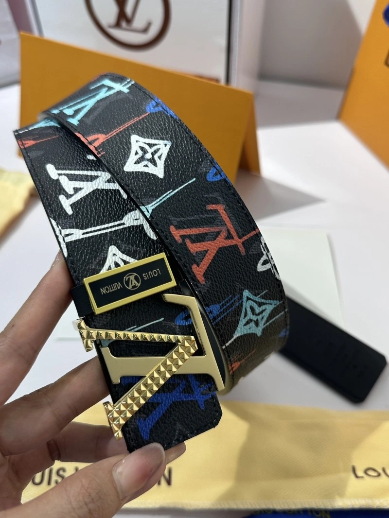 Louis Vuitton Belts Versatile 298685