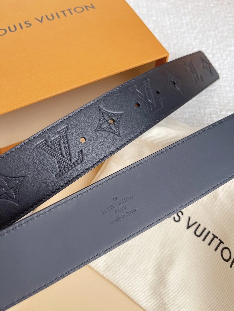 Lightweight Louis Vuitton Belts 298651