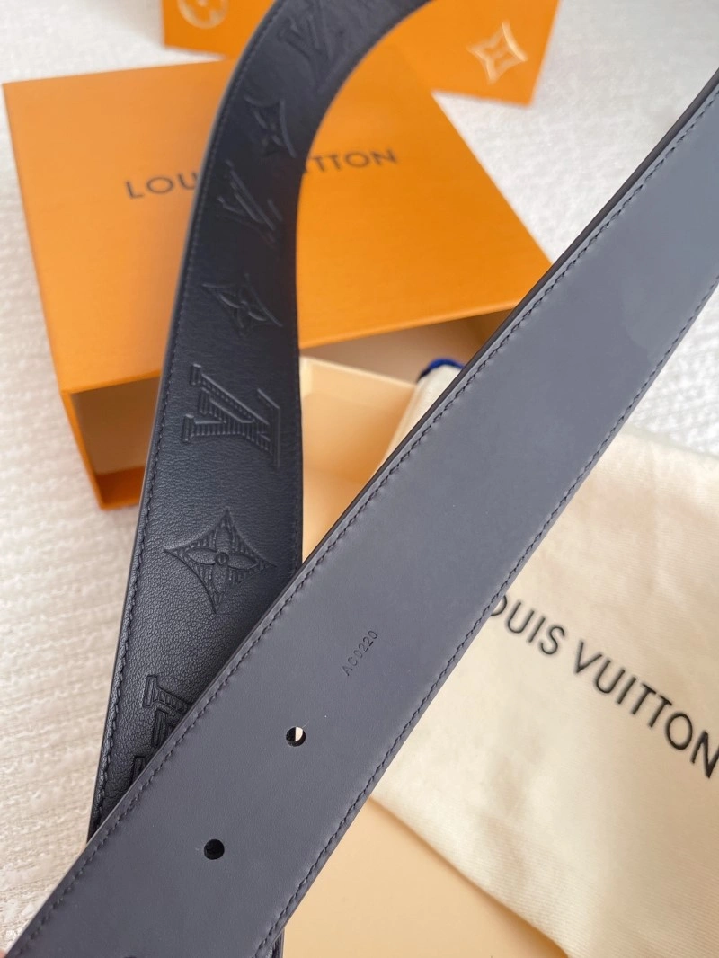 Lightweight Louis Vuitton Belts 298651