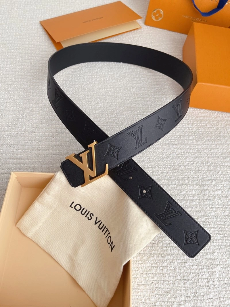 Louis Vuitton Belts Durable 298657