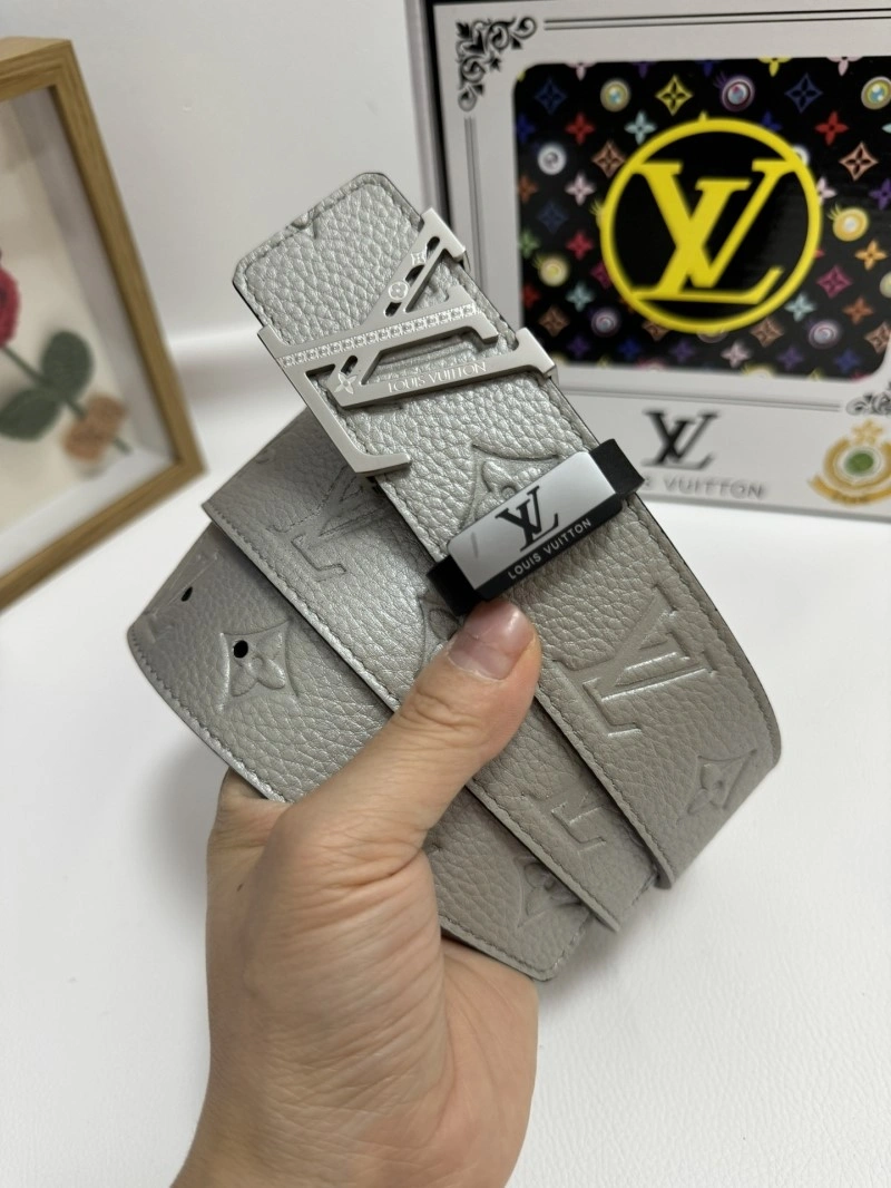 Classic Louis Vuitton Belts 298630