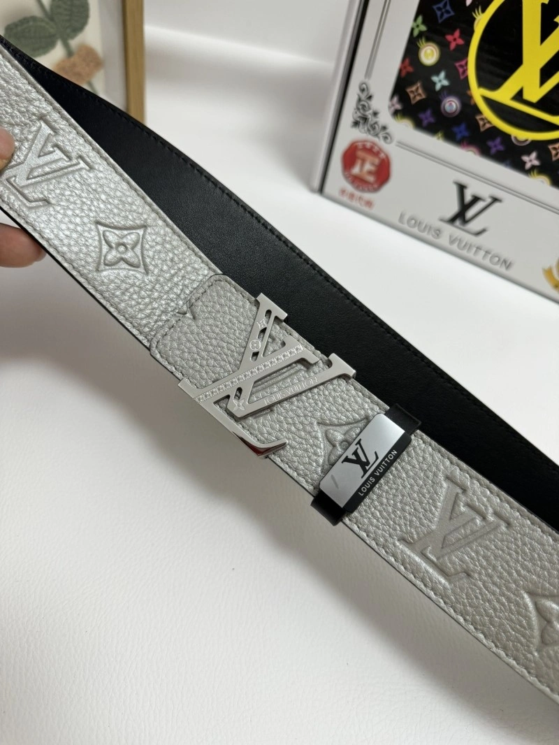 Classic Louis Vuitton Belts 298630