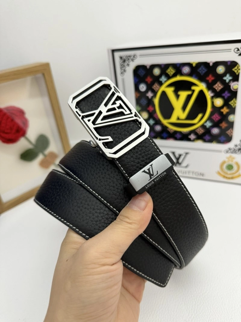 Sophisticated Louis Vuitton Belts 298604