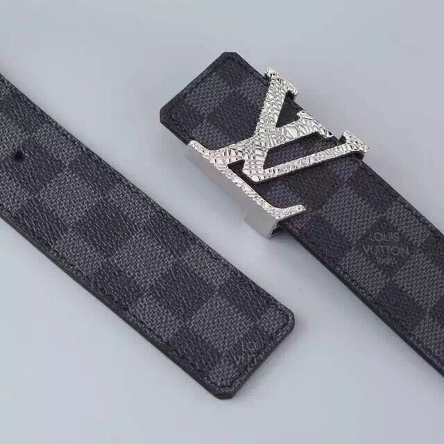 Louis Vuitton Belts UrbanChic 298620