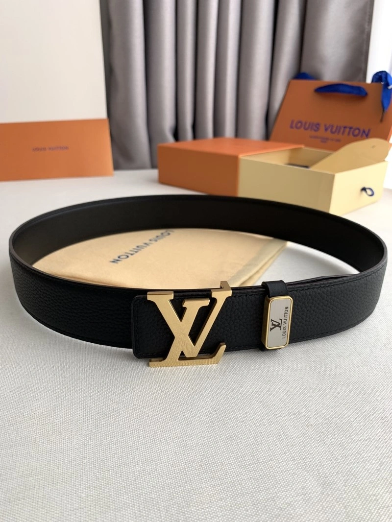 Breathable Louis Vuitton Belts 298610