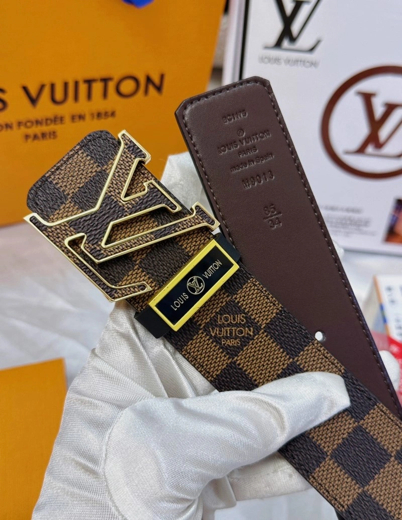Packable Louis Vuitton Belts 298589