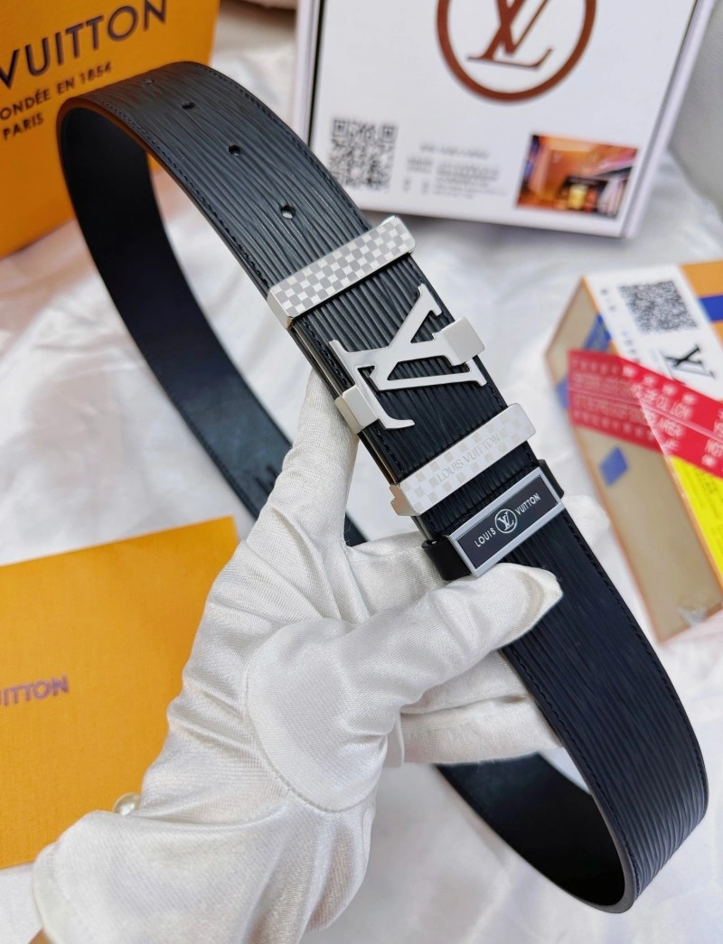 Louis Vuitton Belts OdorResistant 298571