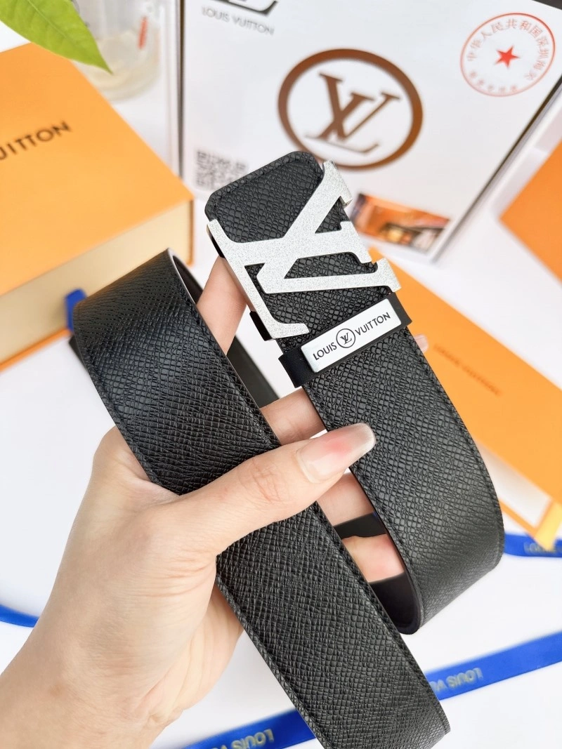 ZipUp Louis Vuitton Belts 298531