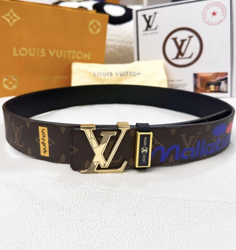 Louis Vuitton Belts Versatile 298527