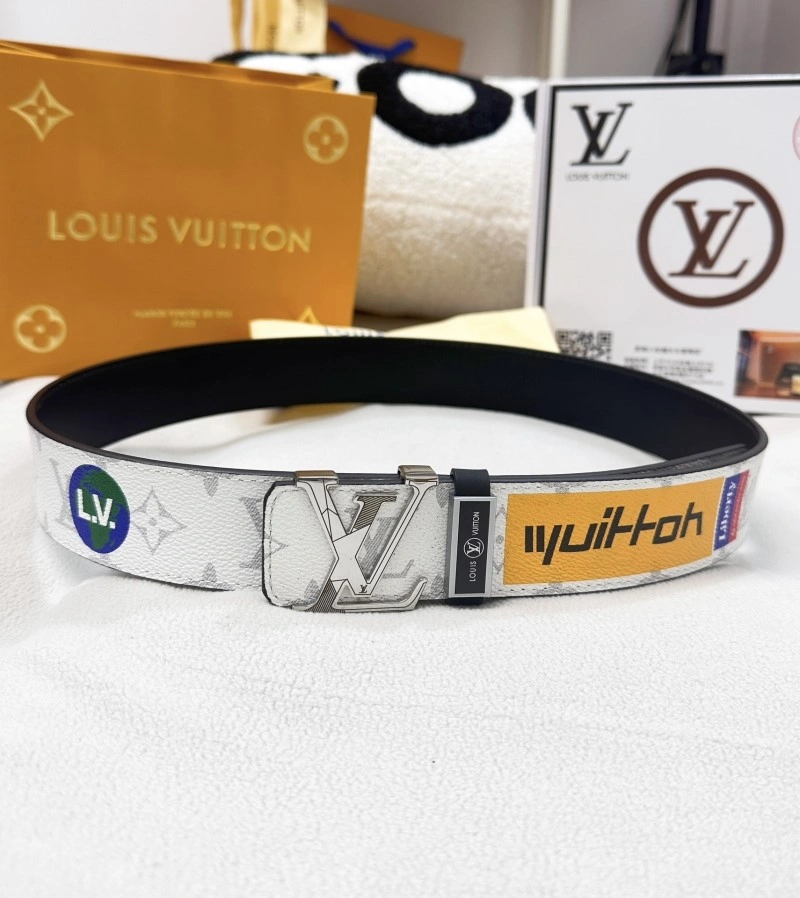 Louis Vuitton Belts Versatile 298527