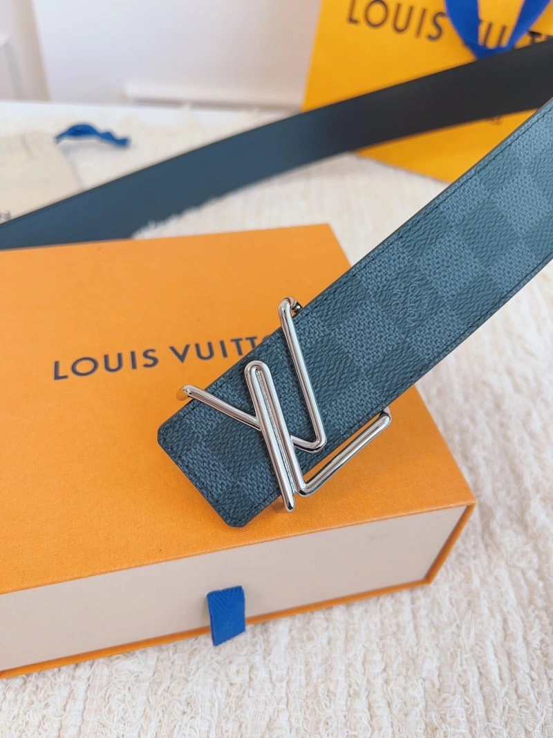 Stylish Louis Vuitton Belts 298526