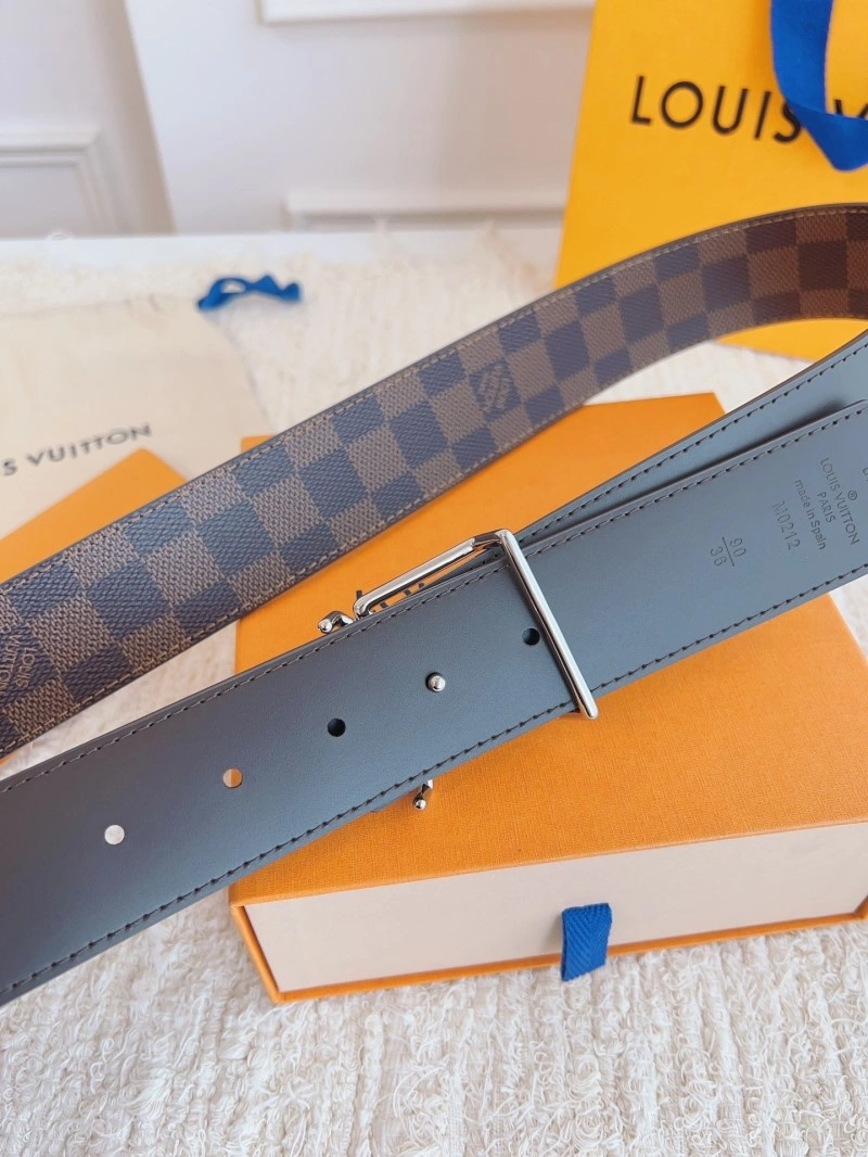 Louis Vuitton Belts Flexible 298540