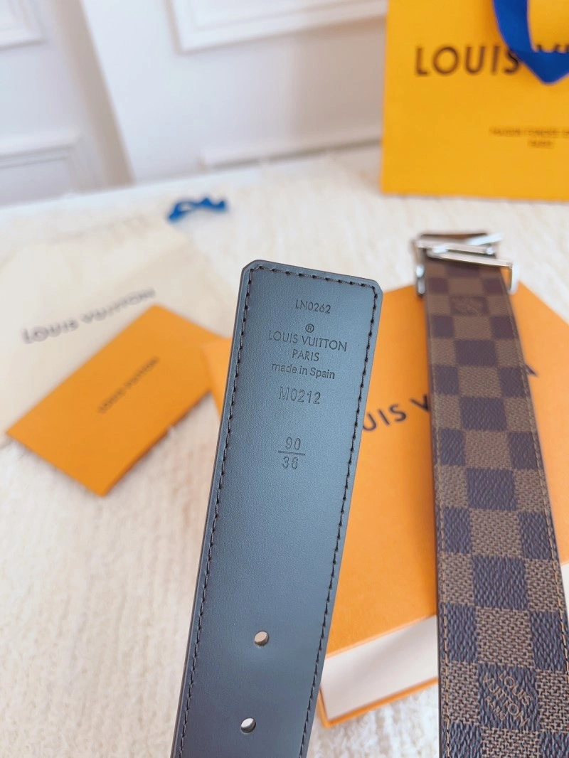 Louis Vuitton Belts Flexible 298540
