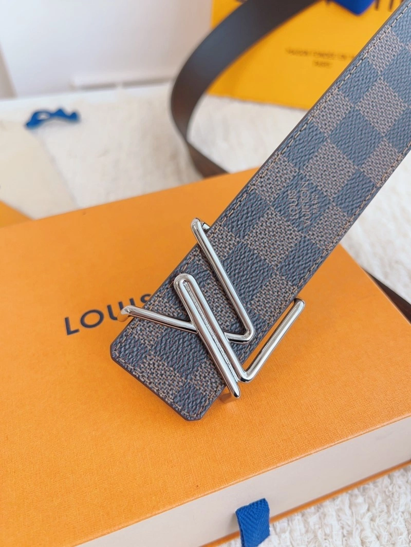 Louis Vuitton Belts Flexible 298540