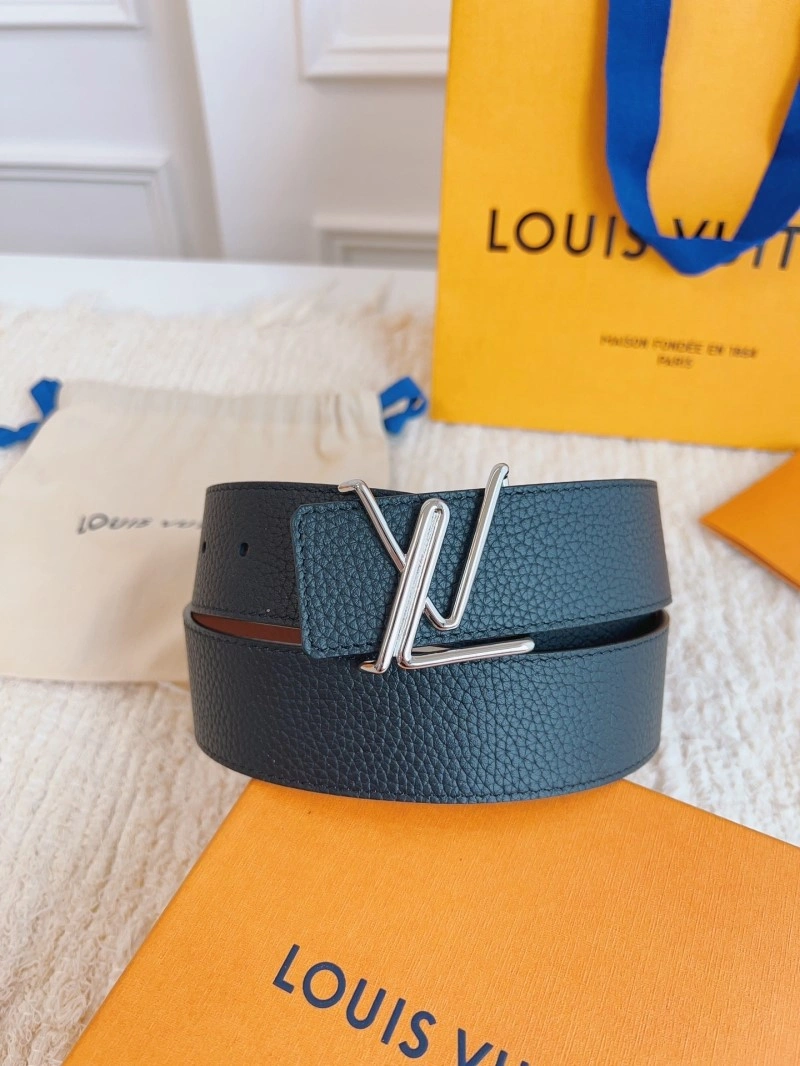 Louis Vuitton Belts ZipUp 298532