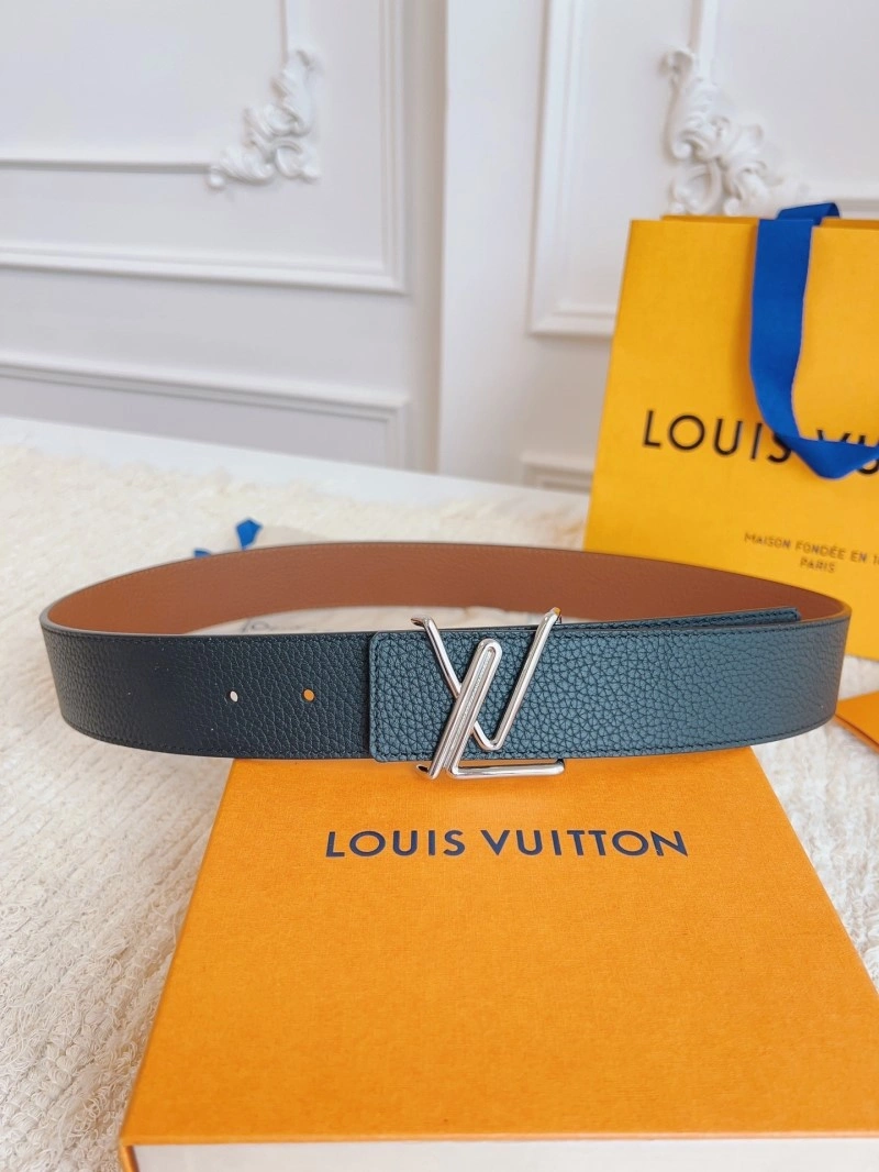 Louis Vuitton Belts ZipUp 298532