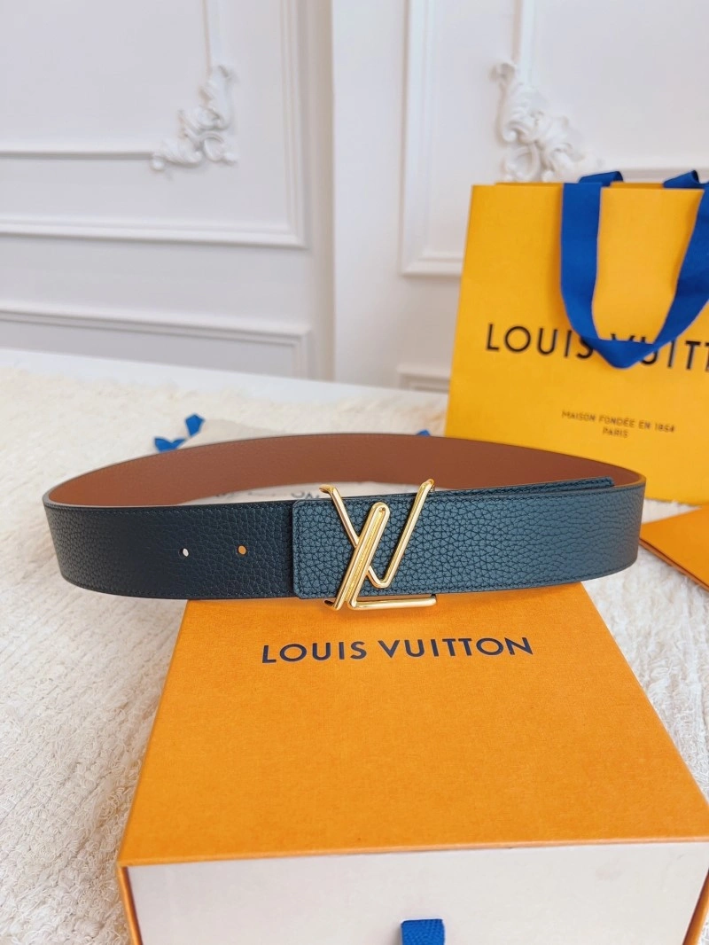 Louis Vuitton Belts ZipUp 298532