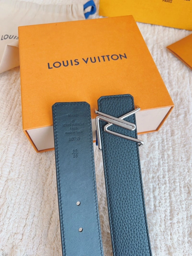 Louis Vuitton Belts OdorResistant 298521