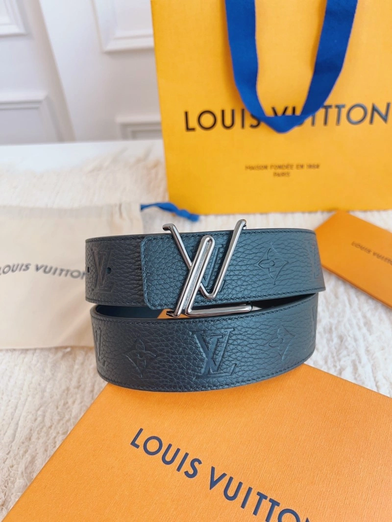 Practical Louis Vuitton Belts 298534