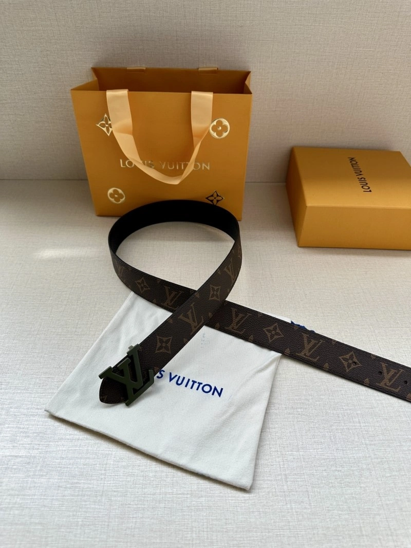 Compact Louis Vuitton Belts 298464