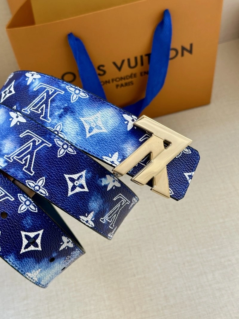 Lightweight Louis Vuitton Belts 298452