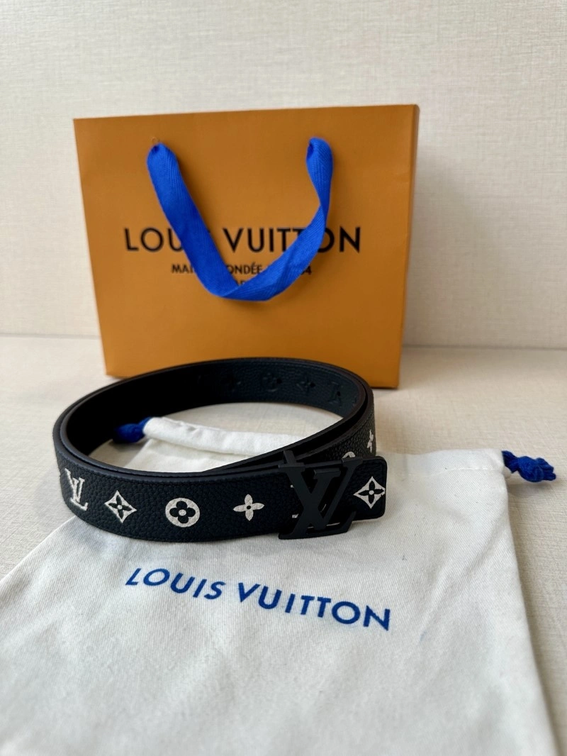 Lightweight Louis Vuitton Belts 298449