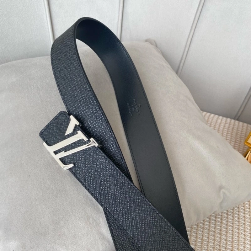 Casual Louis Vuitton Belts 298447