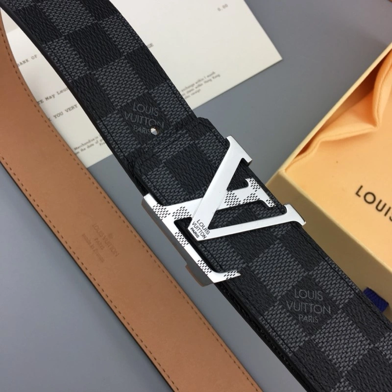 EyeCatching Louis Vuitton Belts 298446